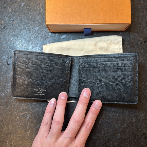 Louis Vuitton Slender Wallet 100% Authentic - Picture 8 of 17